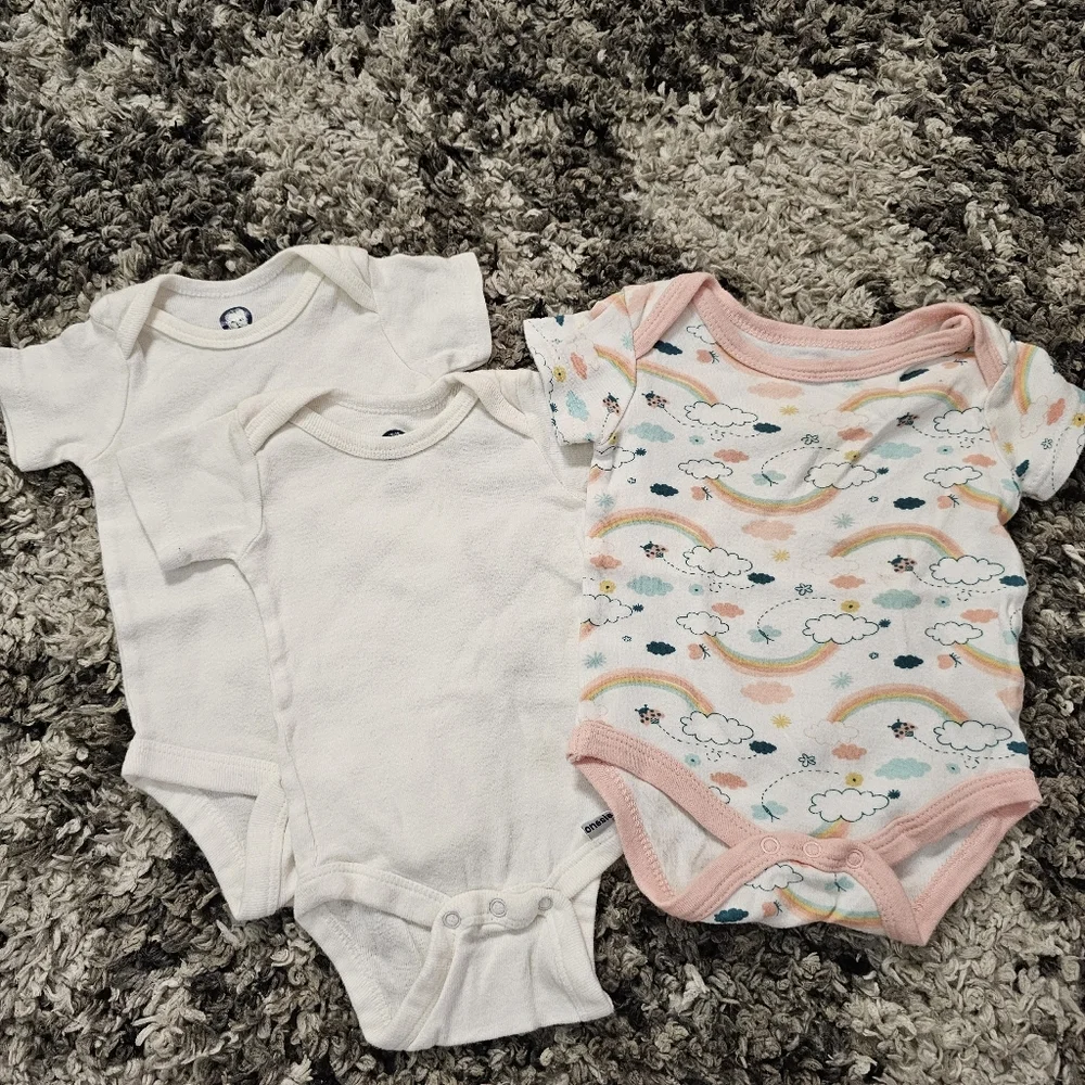 Baby 3-6 months Onseie Bundle